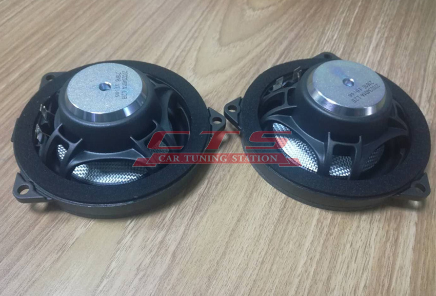 BMW G30  bowers&wilkins midrange speakers